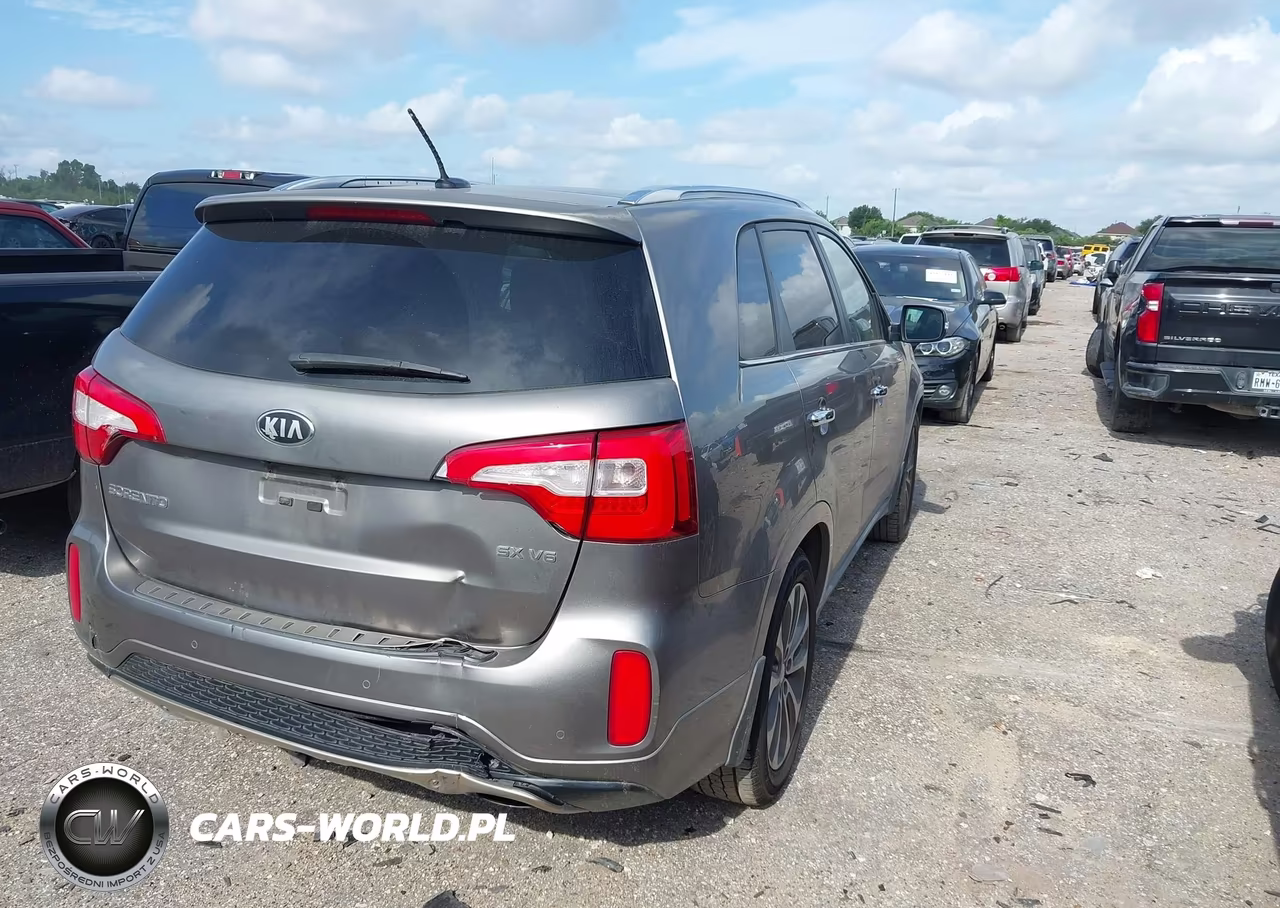 2015 Kia Sorento Sx V6 VIN:5XYKW4A72FG578663 - 4