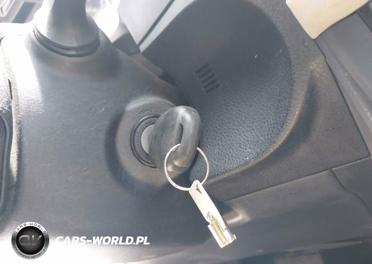 2016 Toyota Corolla Le VIN:5YFBURHE4GP379571 - 11