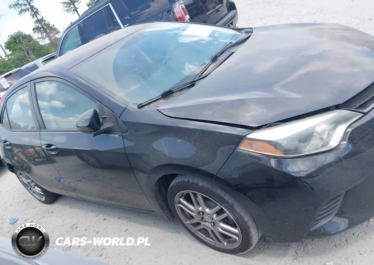 2016 Toyota Corolla Le VIN:5YFBURHE4GP379571 - 14