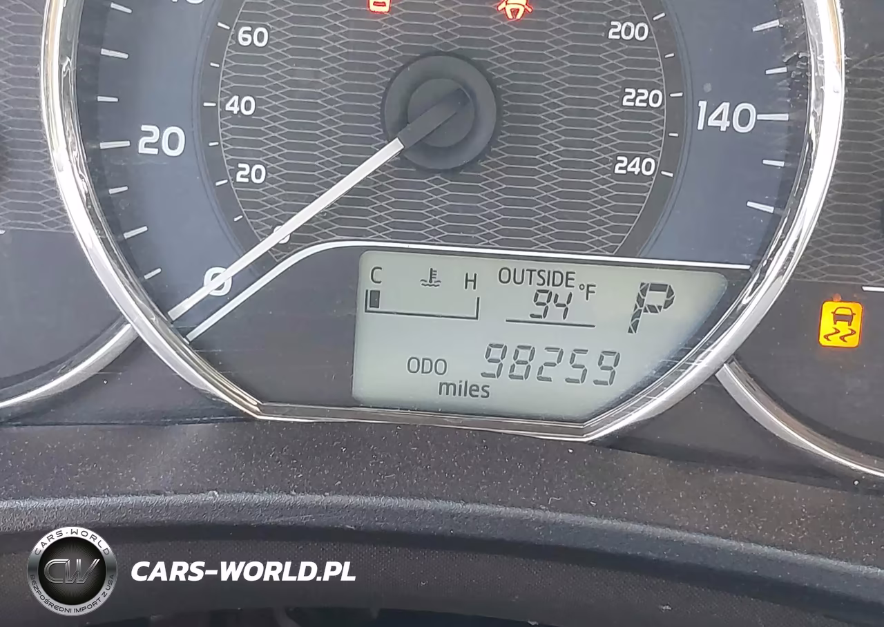 2016 Toyota Corolla Le VIN:5YFBURHE4GP379571 - 16