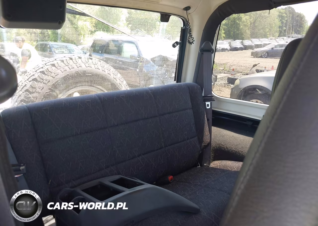 2001 Jeep Wrangler Sport VIN:1J4FA49S91P361572 - 8