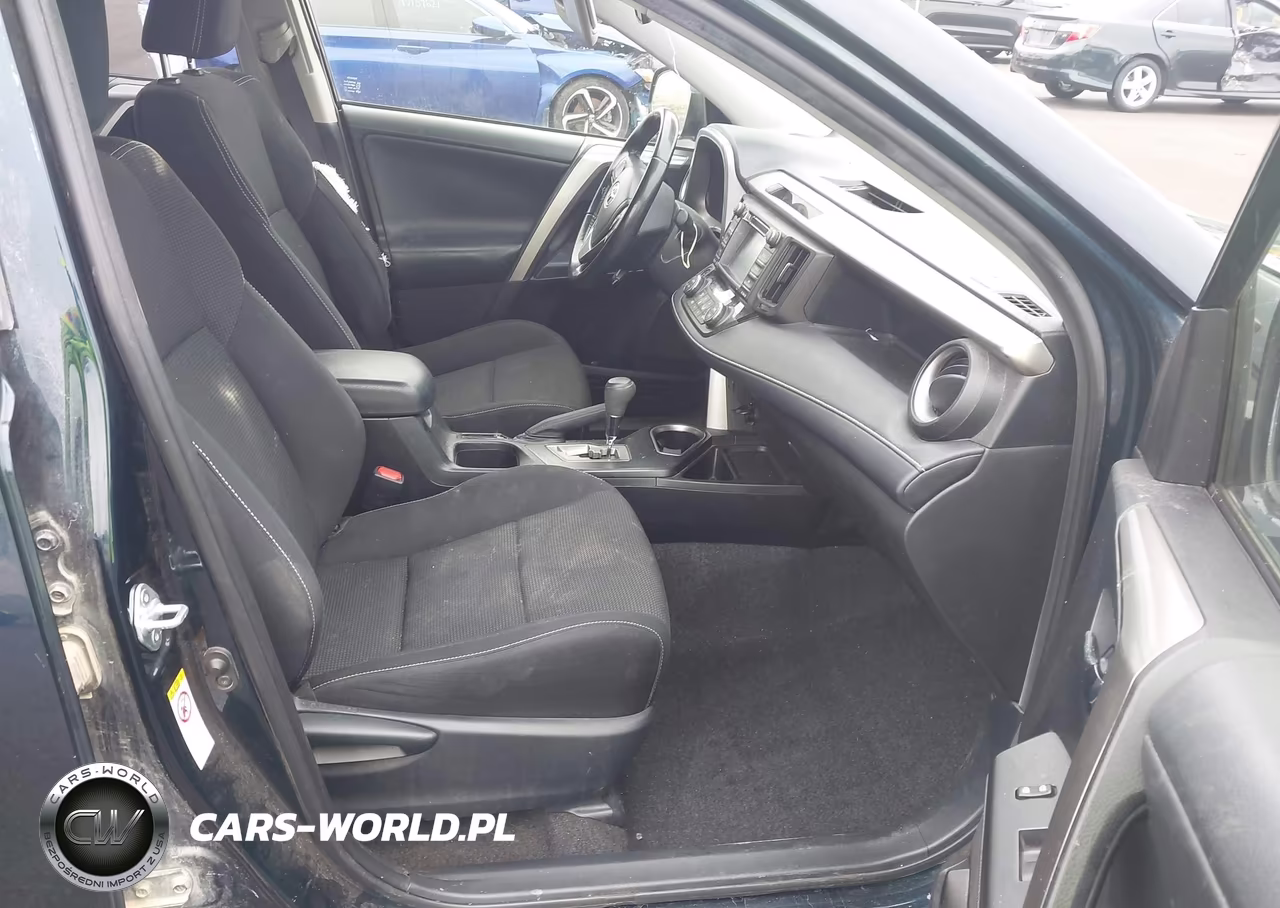 2017 Toyota Rav4 Xle VIN:JTMRFREV7HJ716530 - 5