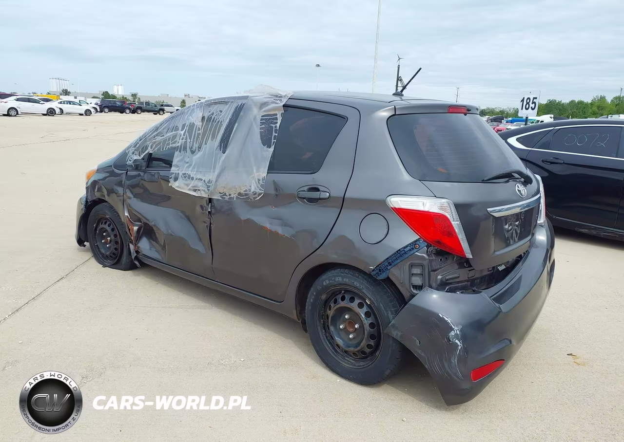 2013 Toyota Yaris Le VIN:JTDKTUD3XDD567455 - 3