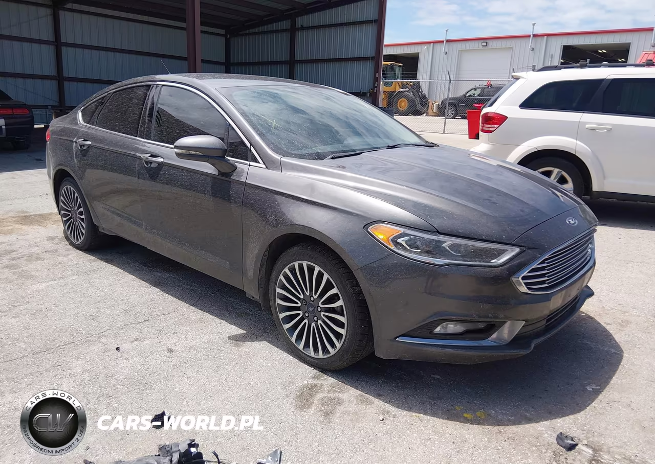 2018 Ford Fusion Hybrid Titanium – zdjęcie 1 z 19