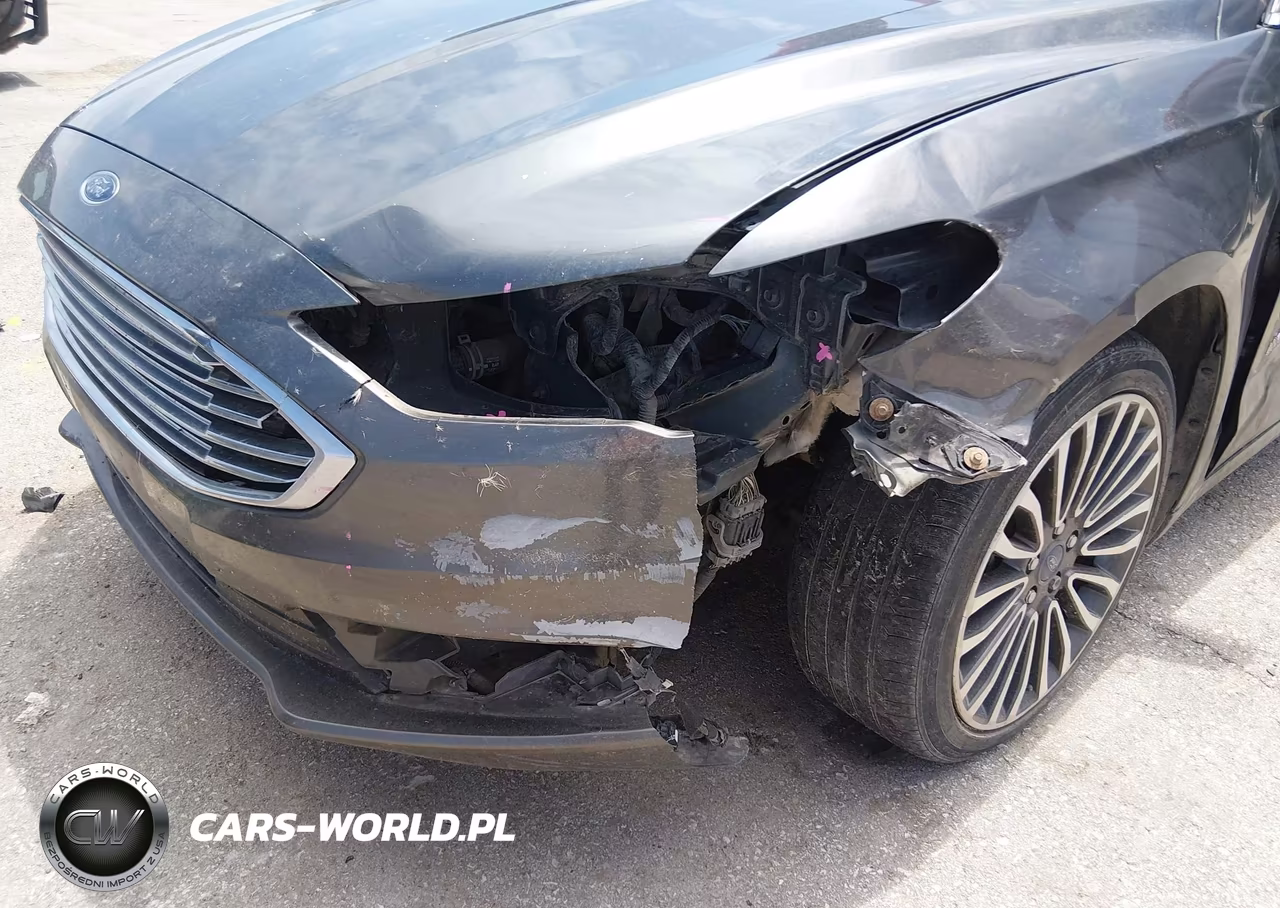 2018 Ford Fusion Hybrid Titanium VIN:3FA6P0RU9JR150918 - 6