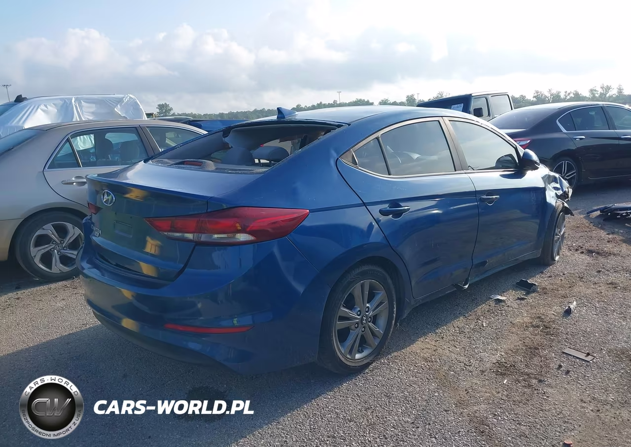 2017 Hyundai Elantra Se VIN:KMHD74LF7HU421962 - 4
