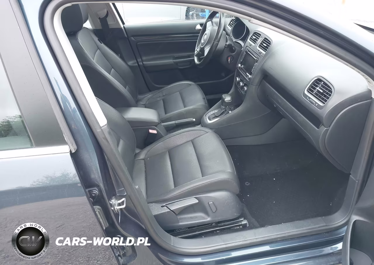 2010 Volkswagen Jetta Se VIN:3VWTX7AJXAM615658 - 5