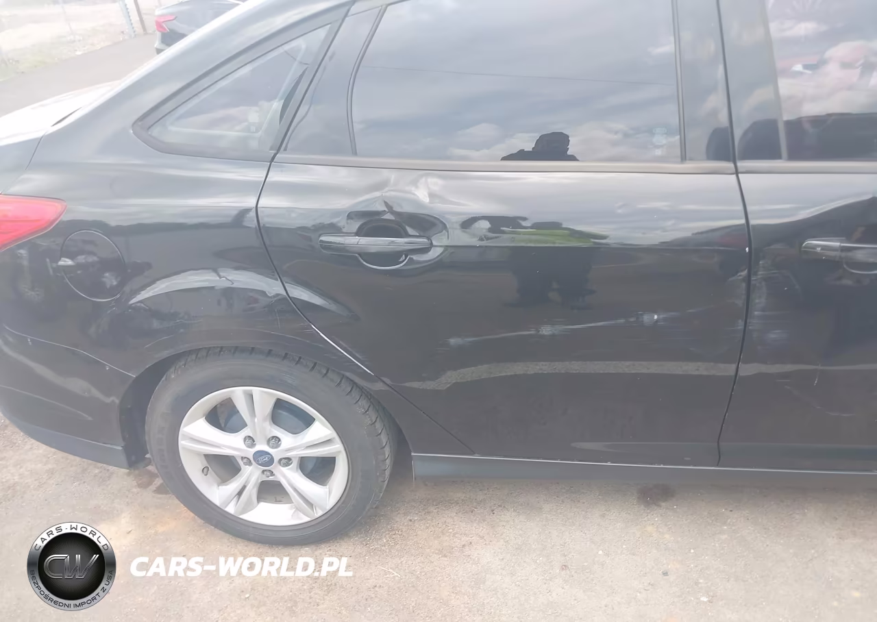 2014 Ford Focus Se VIN:1FADP3F20EL254052 - 13