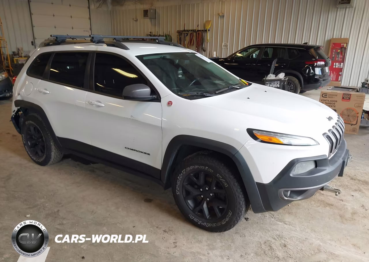 2015 Jeep Cherokee Trailhawk – zdjęcie 1 z 16