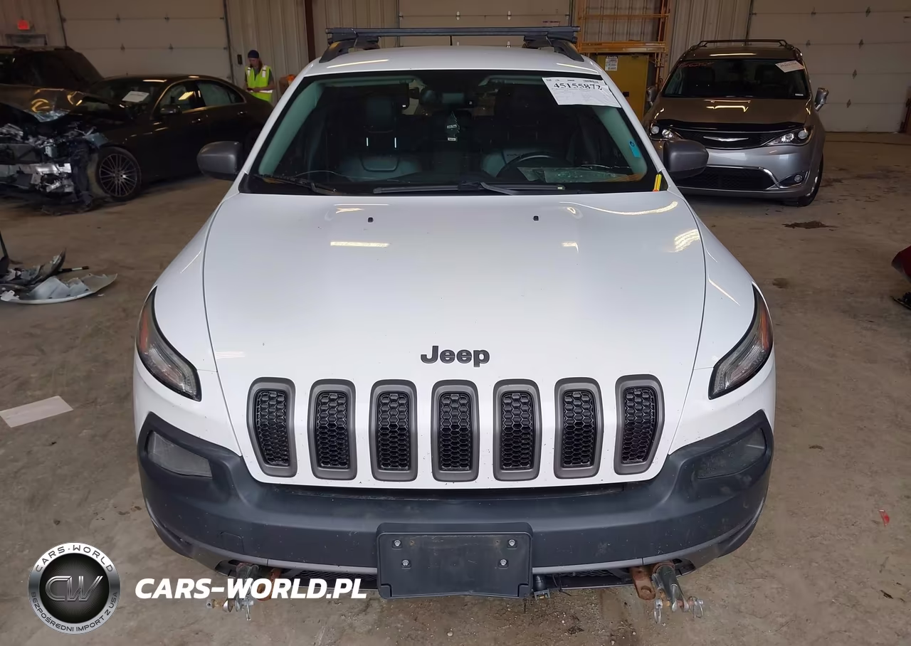 2015 Jeep Cherokee Trailhawk VIN:1C4PJMBS7FW728938 - 12
