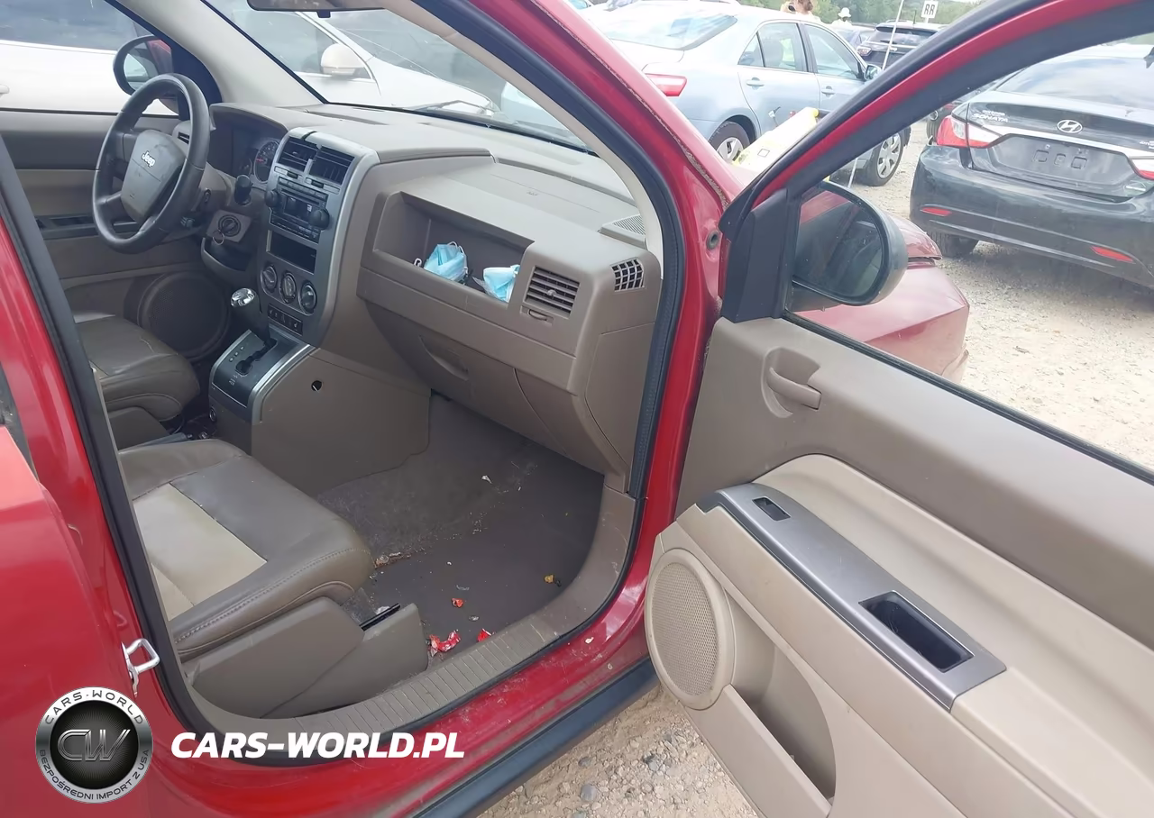 2007 Jeep Compass Limited VIN:1J8FT57W77D241655 - 5
