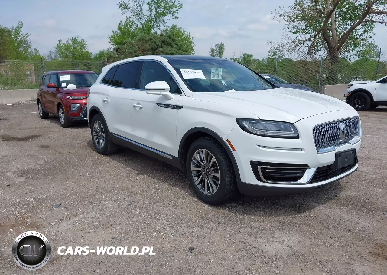 2020 Lincoln Nautilus Reserve