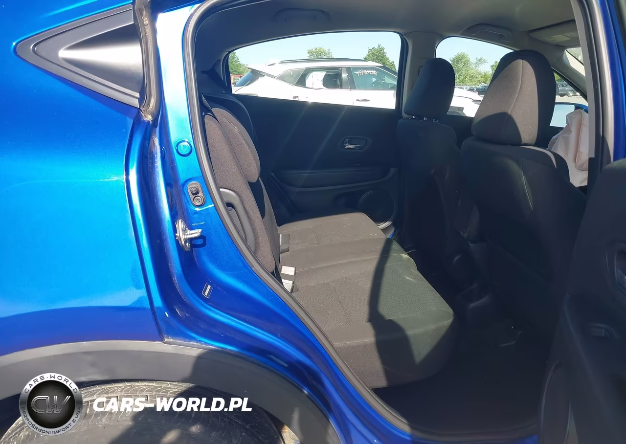 2018 Honda Hr-V Lx VIN:3CZRU6H38JG725043 - 8