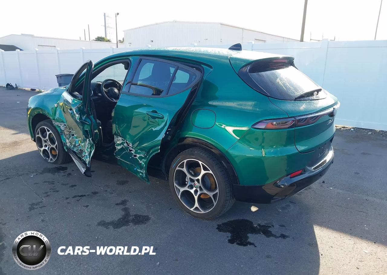 2024 Alfa Romeo Tonale Ti Eawd VIN:ZASPATCW7R3051315 - 3