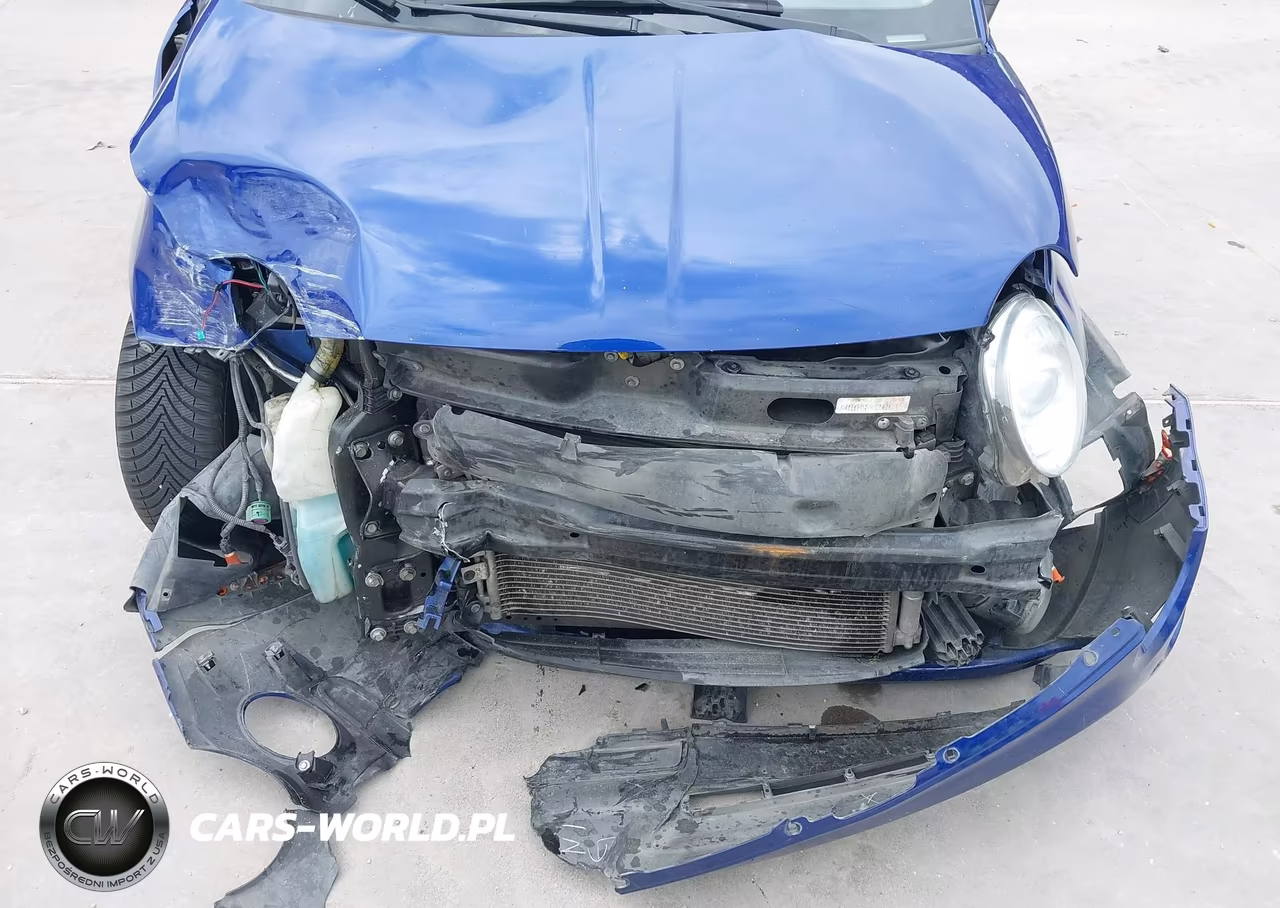2013 Fiat 500 Pop VIN:3C3CFFAR9DT748299 - 6