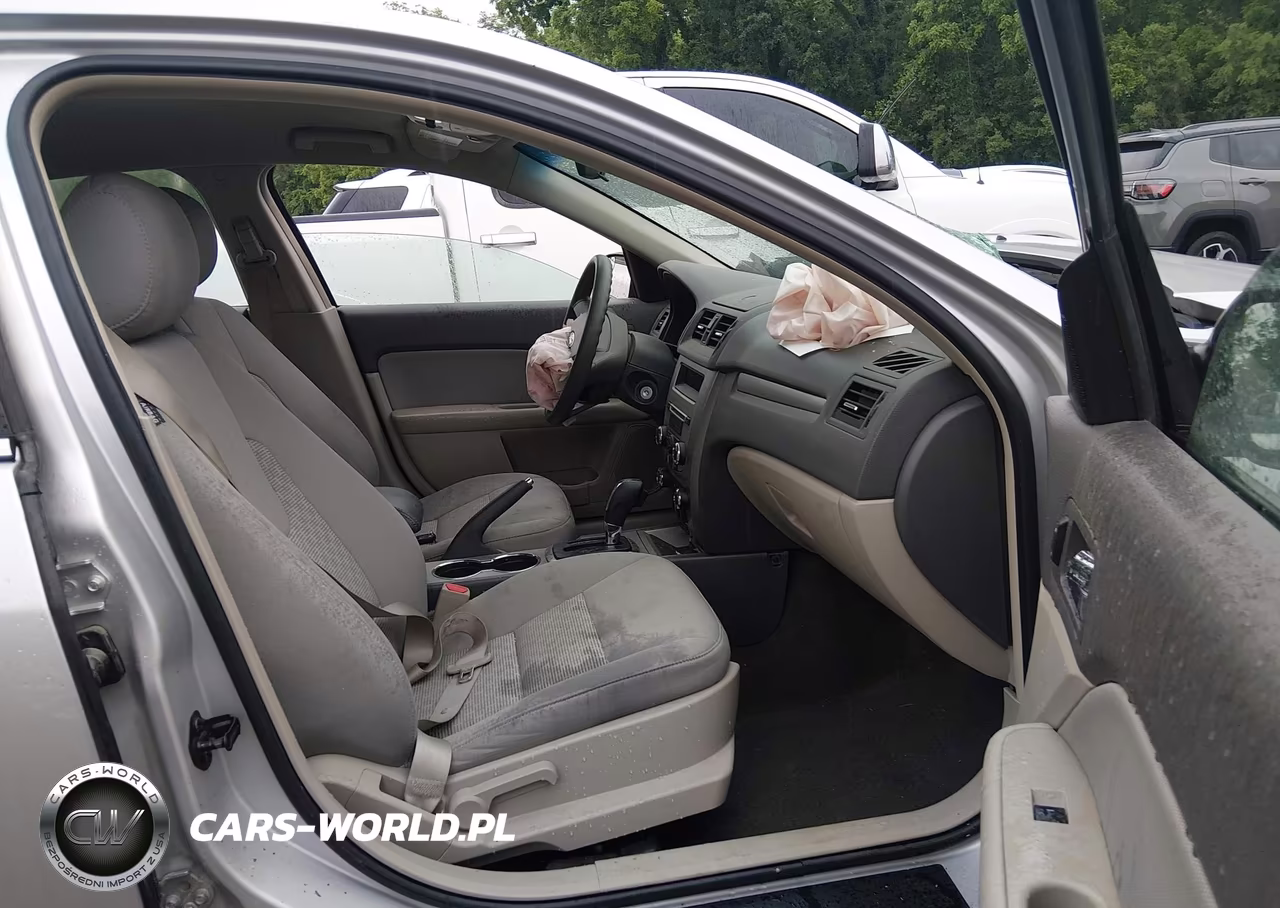 2011 Ford Fusion Se VIN:3FAHP0HA3BR231480 - 5