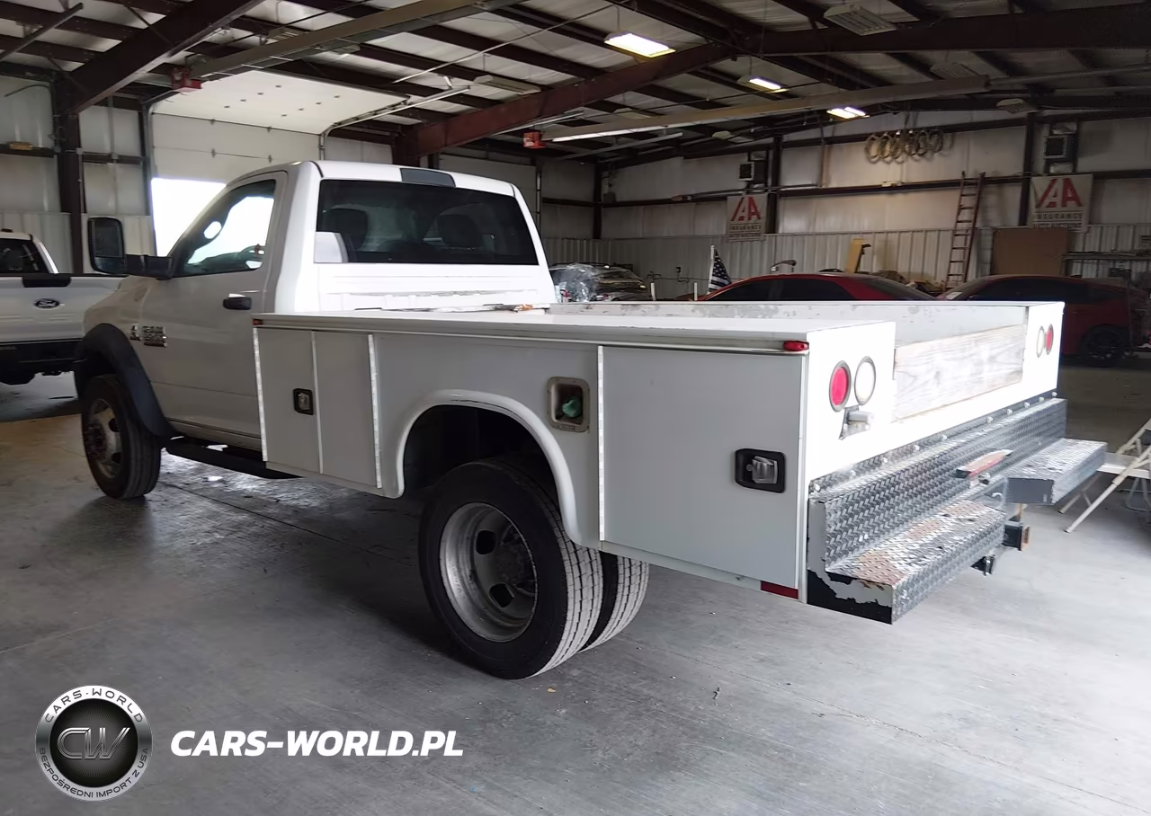 2014 Ram 5500 Chassis Tradesman-Slt VIN:3C7WRMAL0EG301518 - 3