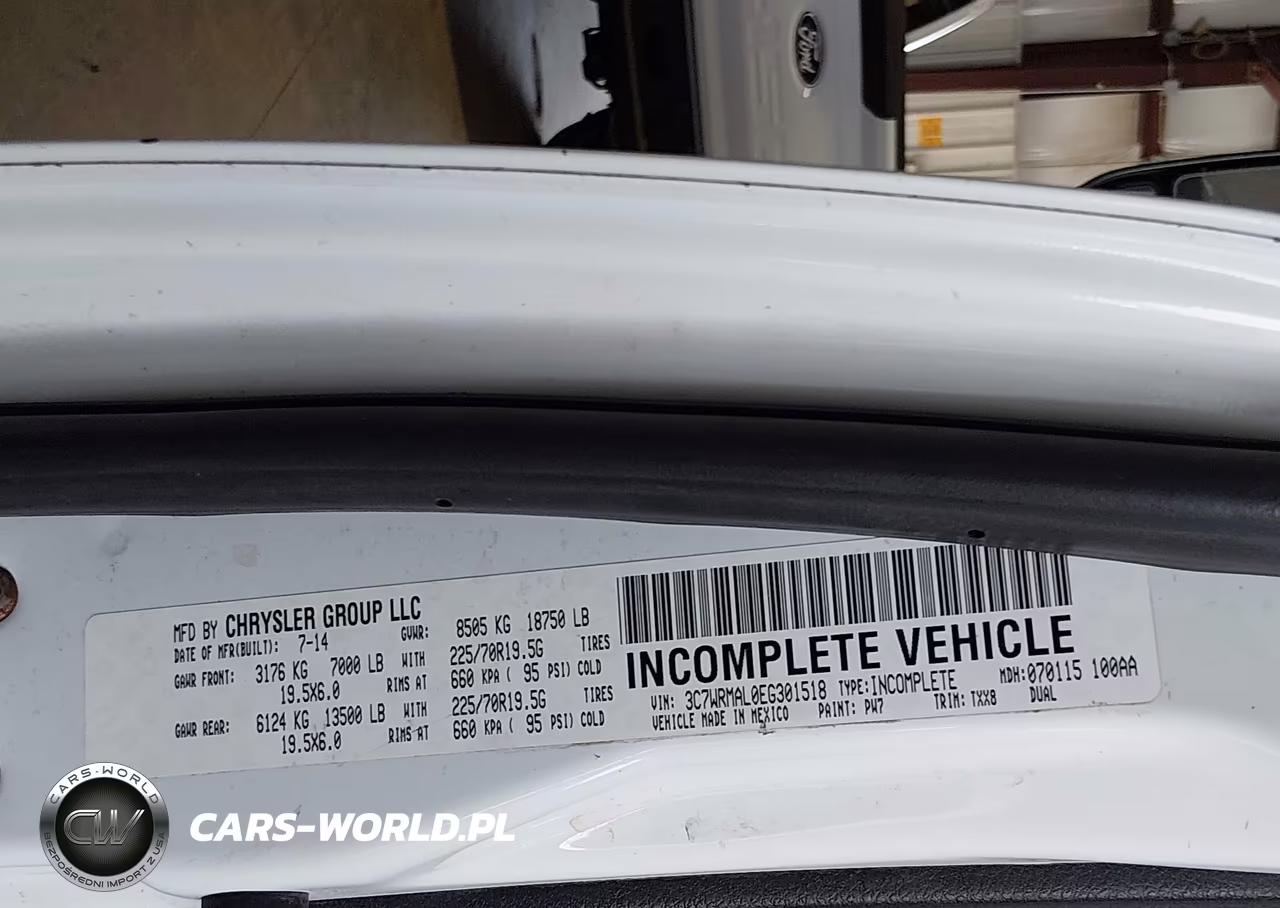 2014 Ram 5500 Chassis Tradesman-Slt VIN:3C7WRMAL0EG301518 - 9
