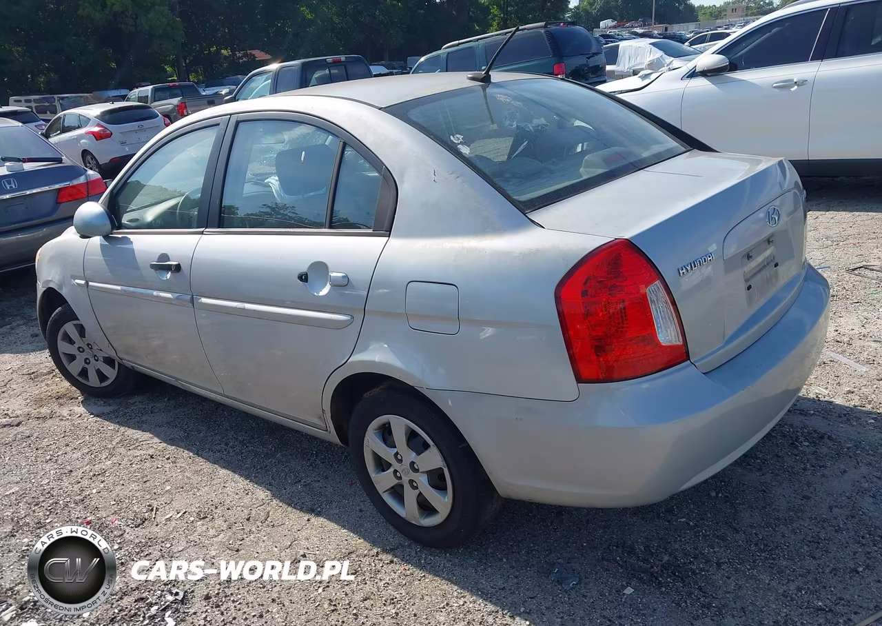 2009 Hyundai Accent Gls VIN:KMHCN46C89U319381 - 3