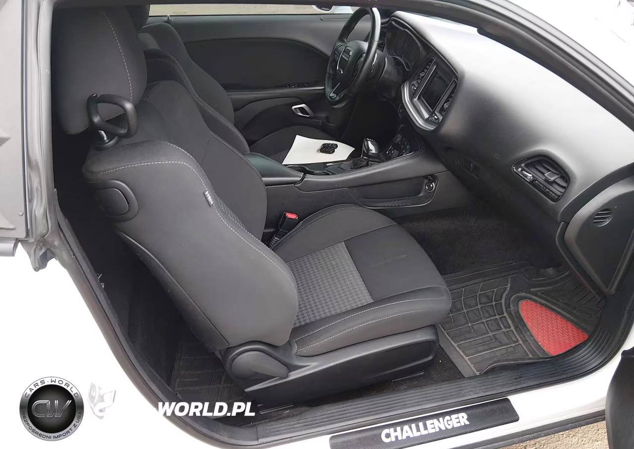 2019 Dodge Challenger Gt Awd VIN:2C3CDZKGXKH522170 - 5
