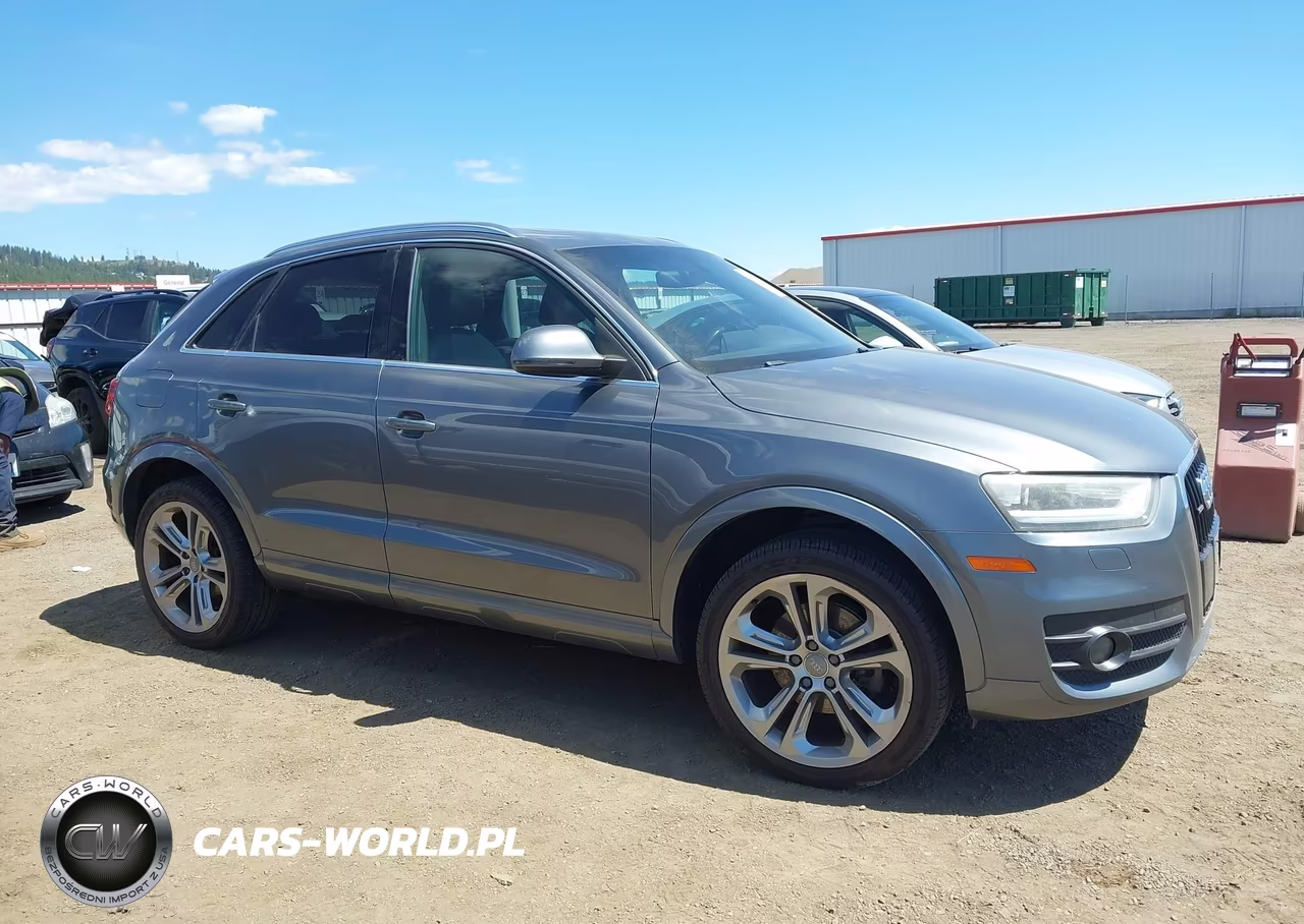 2015 Audi Q3 2.0T Premium Plus VIN:WA1GFCFS5FR014479 - 13