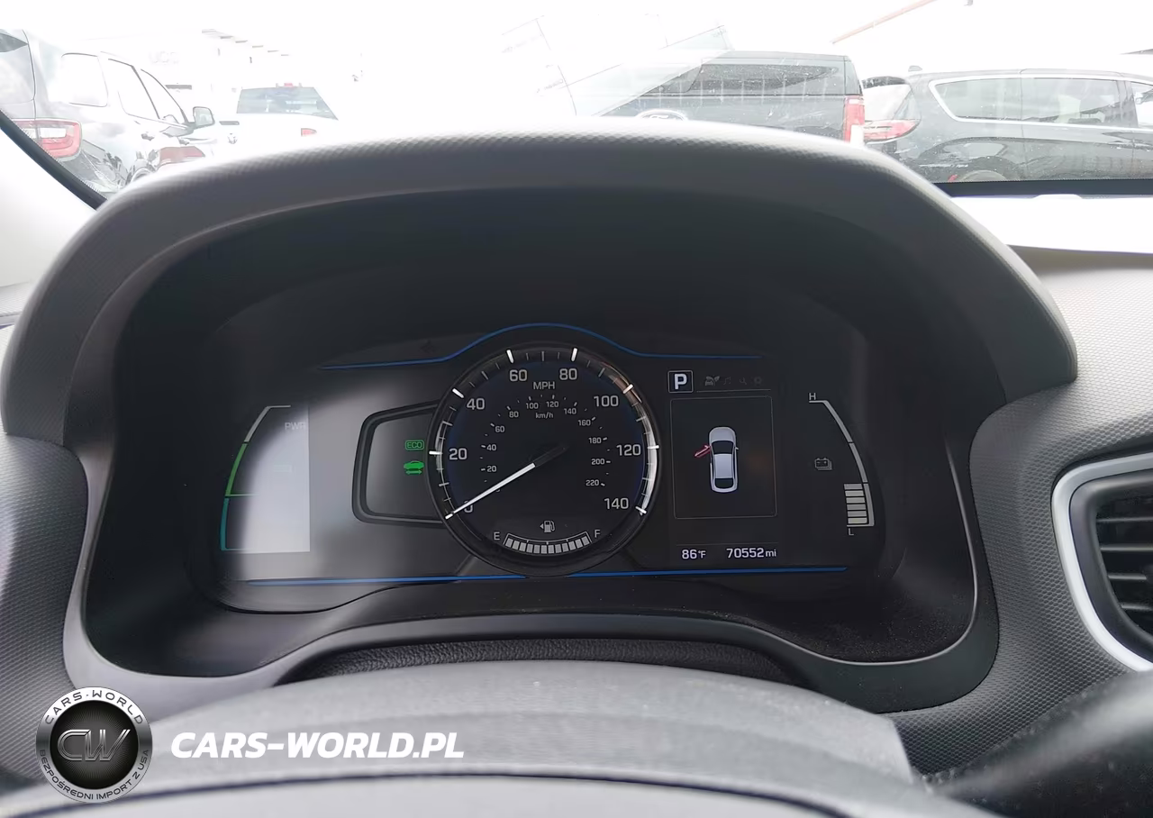 2018 Hyundai Ioniq Hybrid Blue VIN:KMHC65LC1JU100127 - 7