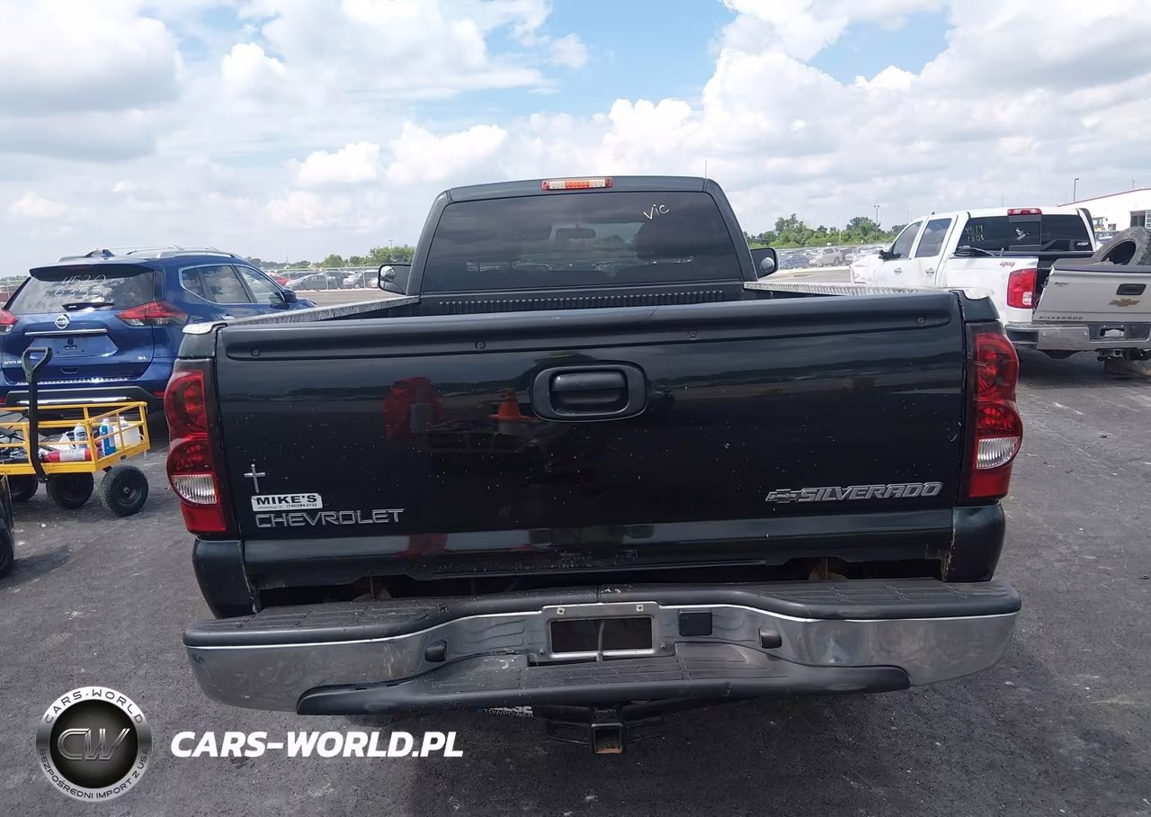2003 Chevrolet Silverado 2500Hd VIN:1GCHC24U83E160900 - 16