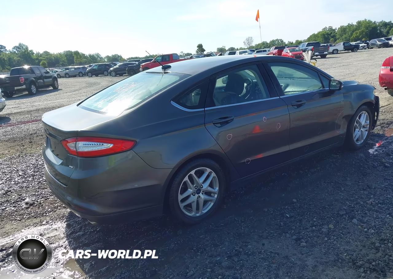 2016 Ford Fusion Se VIN:3FA6P0H71GR311010 - 4