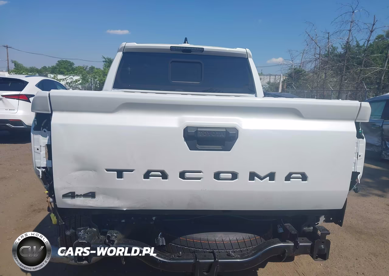 2026 Toyota Tacoma Trd Sport VIN:3TYLB5JN8TT108743 - 17