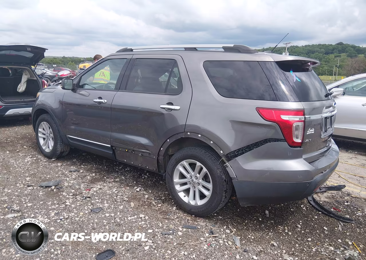 2011 Ford Explorer Xlt VIN:1FMHK8D80BGA41259 - 3