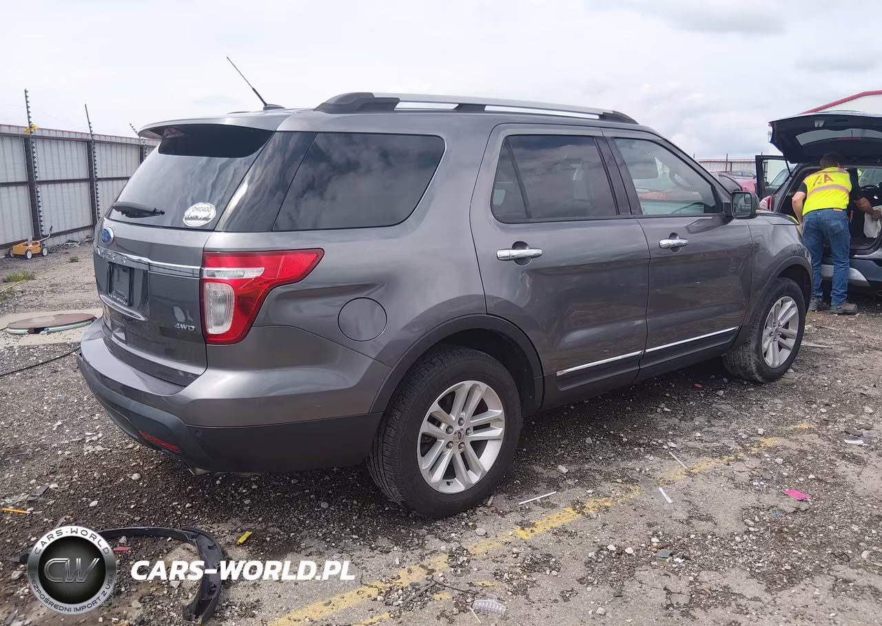 2011 Ford Explorer Xlt VIN:1FMHK8D80BGA41259 - 4