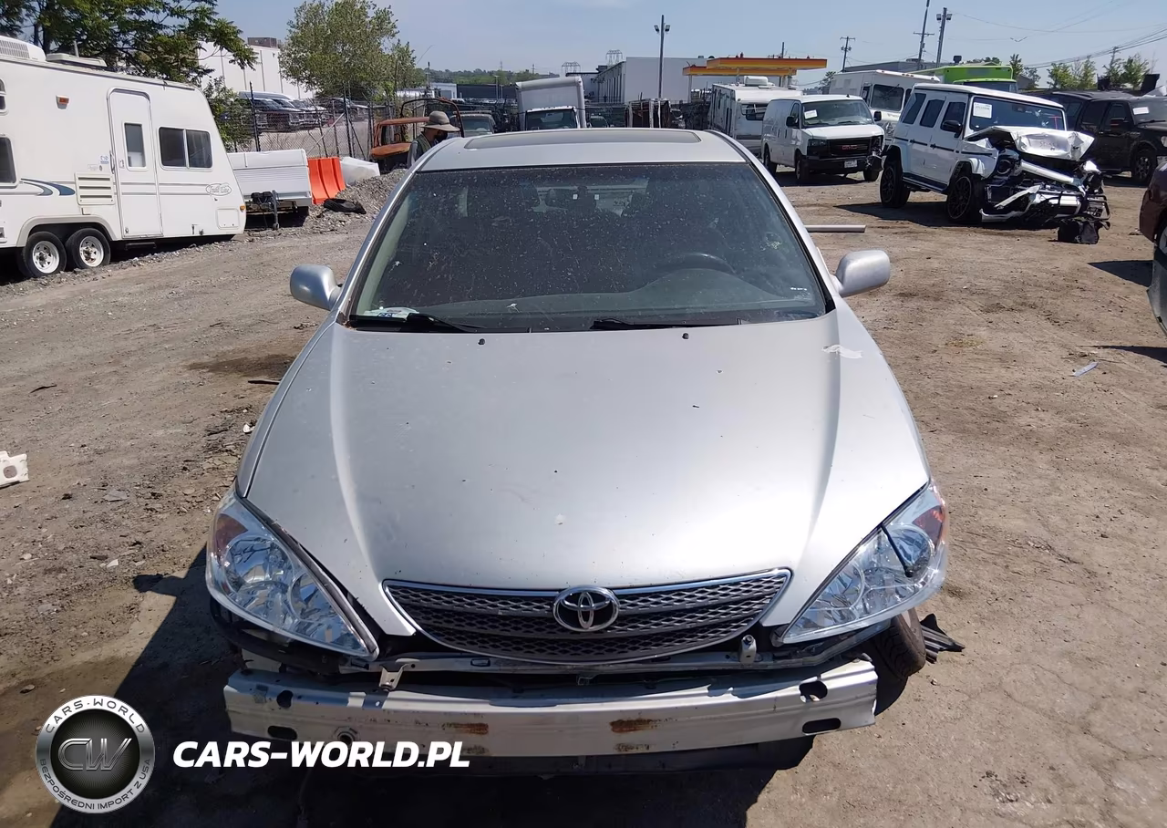 2002 Toyota Camry Se V6 VIN:JTDBF32K020037995 - 13