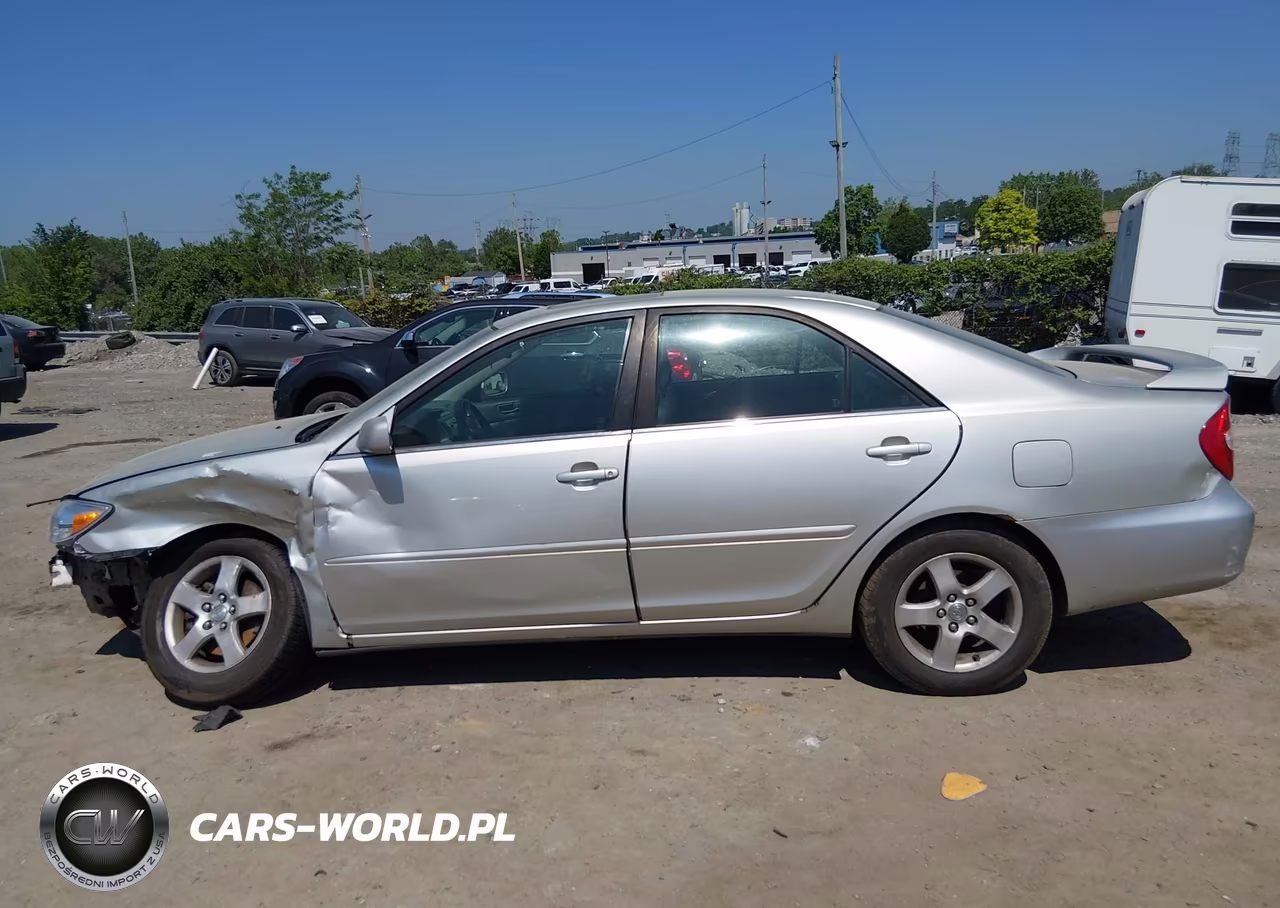 2002 Toyota Camry Se V6 VIN:JTDBF32K020037995 - 15