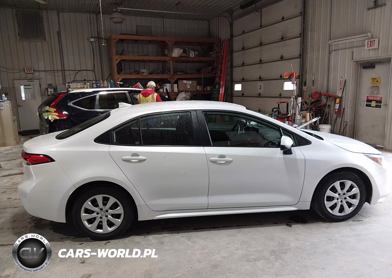 2025 Toyota Corolla Le VIN:5YFB4MDE5SP258520 - 13