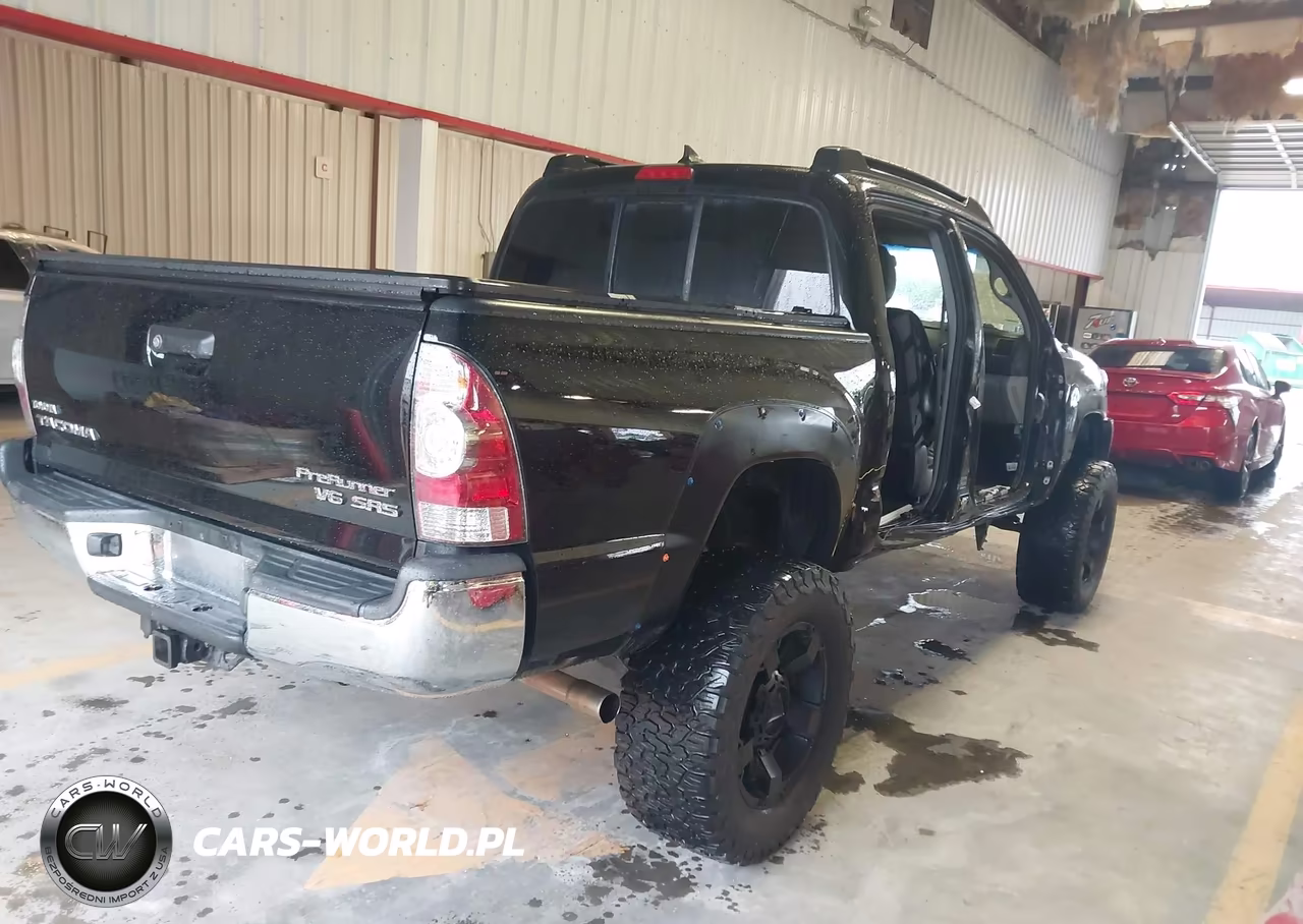2014 Toyota Tacoma Prerunner V6 VIN:3TMJU4GN6EM162785 - 4