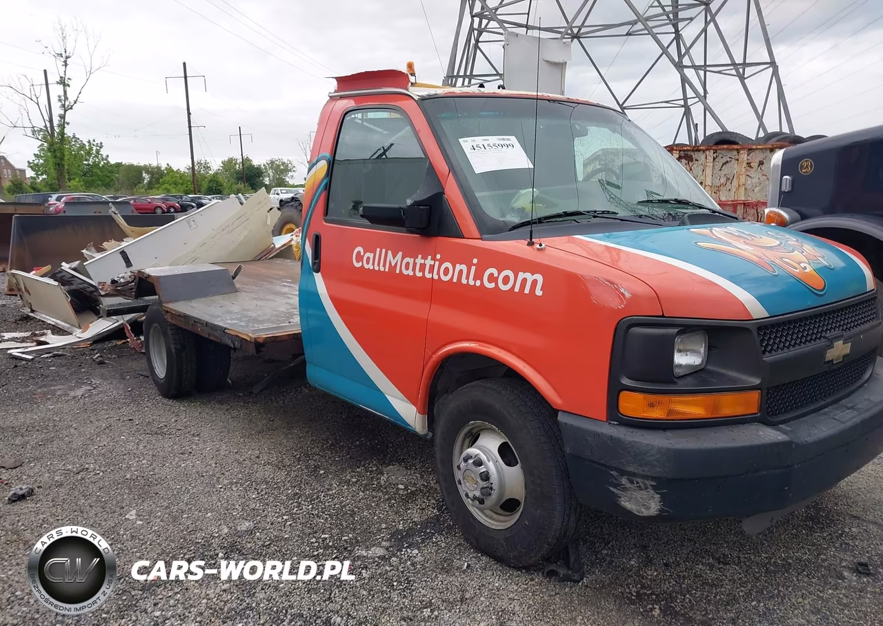 2010 Chevrolet Express Cutaway Work Van