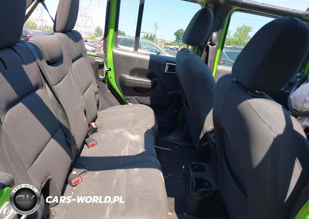 2018 Jeep Wrangler Unlimited Sport 4X4 VIN:1C4HJXDN9JW297198 - 8