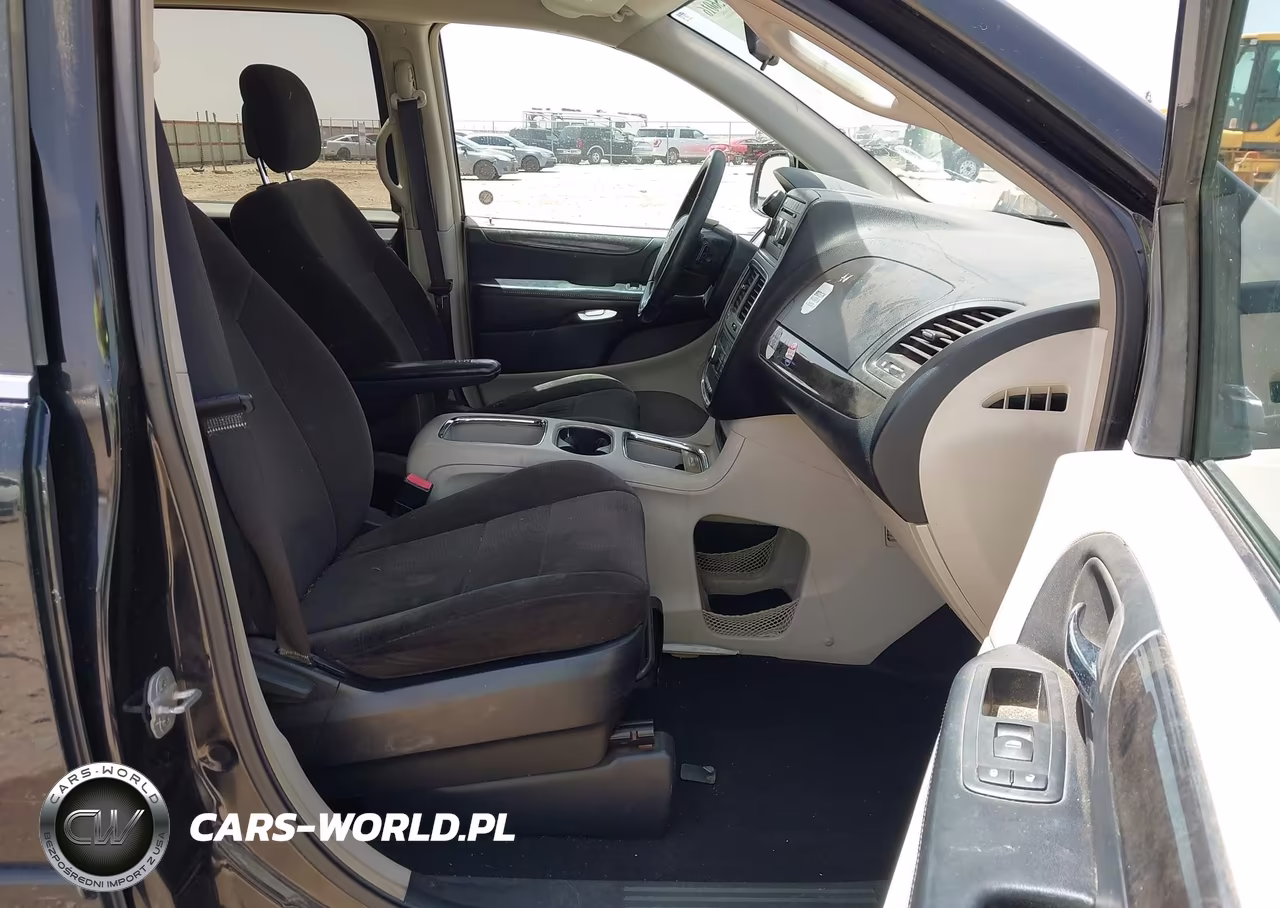 2012 Dodge Grand Caravan Crew VIN:2C4RDGDG4CR172845 - 5
