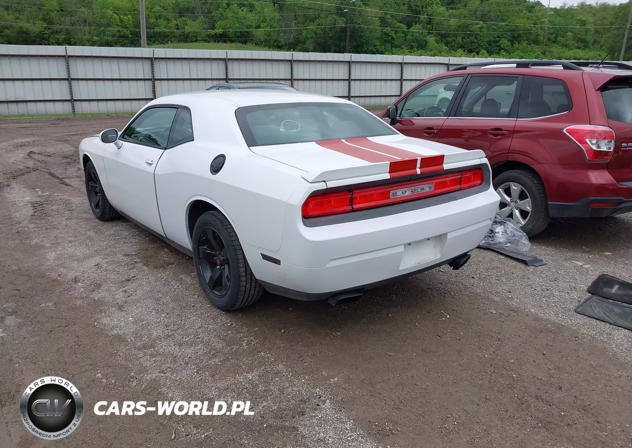 2013 Dodge Challenger Sxt VIN:2C3CDYAG6DH627822 - 3