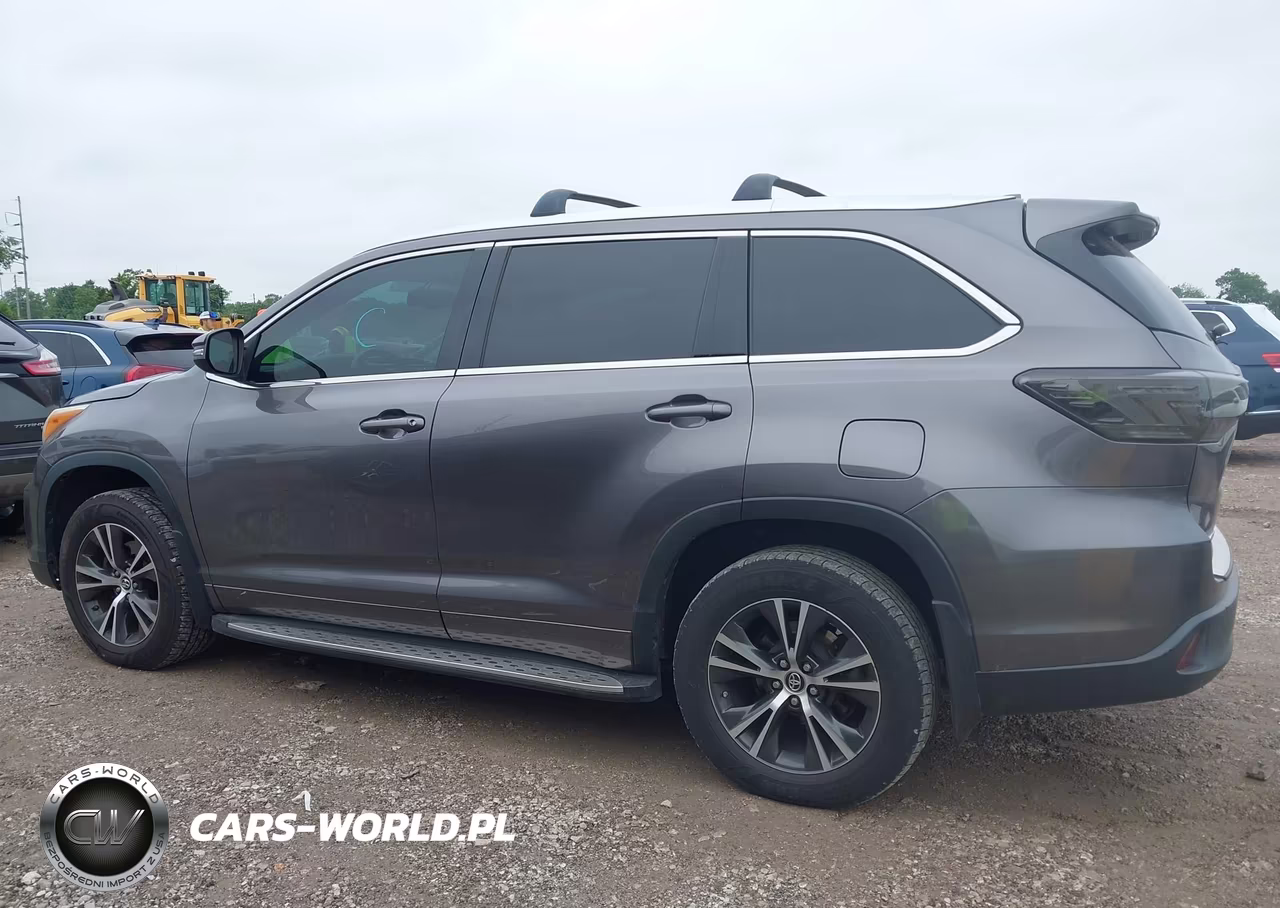 2016 Toyota Highlander Xle V6 VIN:5TDKKRFH0GS178082 - 14