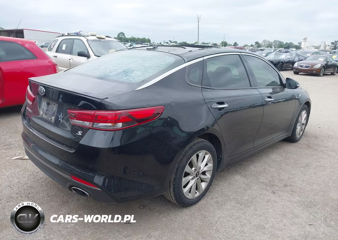 2018 Kia Optima S VIN:5XXGT4L35JG228465 - 4