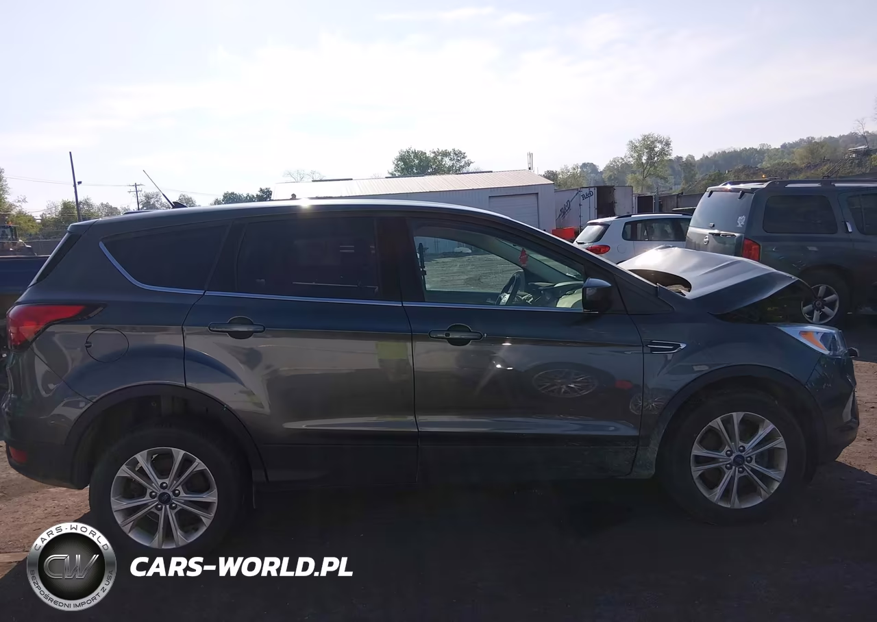 2019 Ford Escape Se VIN:1FMCU9GD7KUC09144 - 13