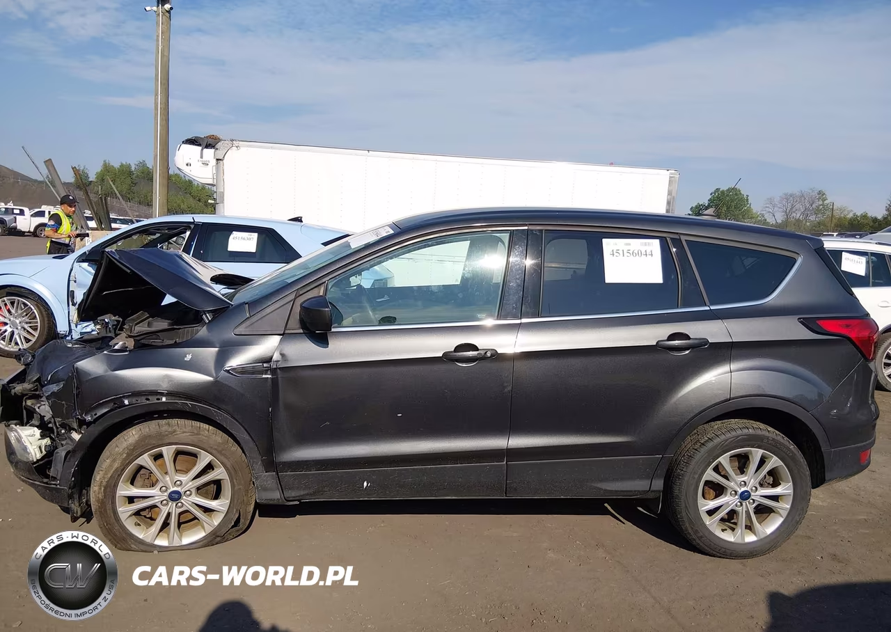 2019 Ford Escape Se VIN:1FMCU9GD7KUC09144 - 14