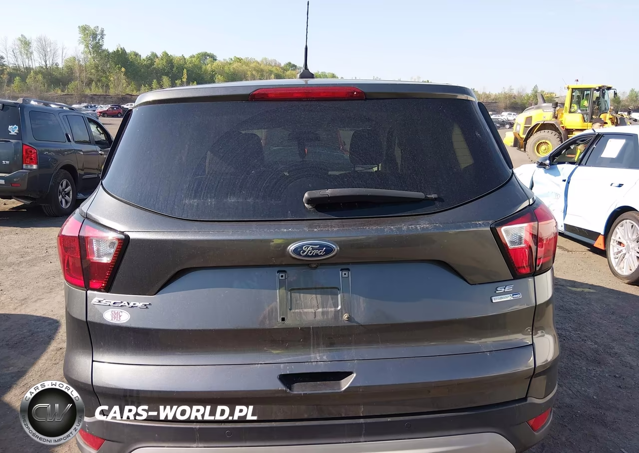 2019 Ford Escape Se VIN:1FMCU9GD7KUC09144 - 16