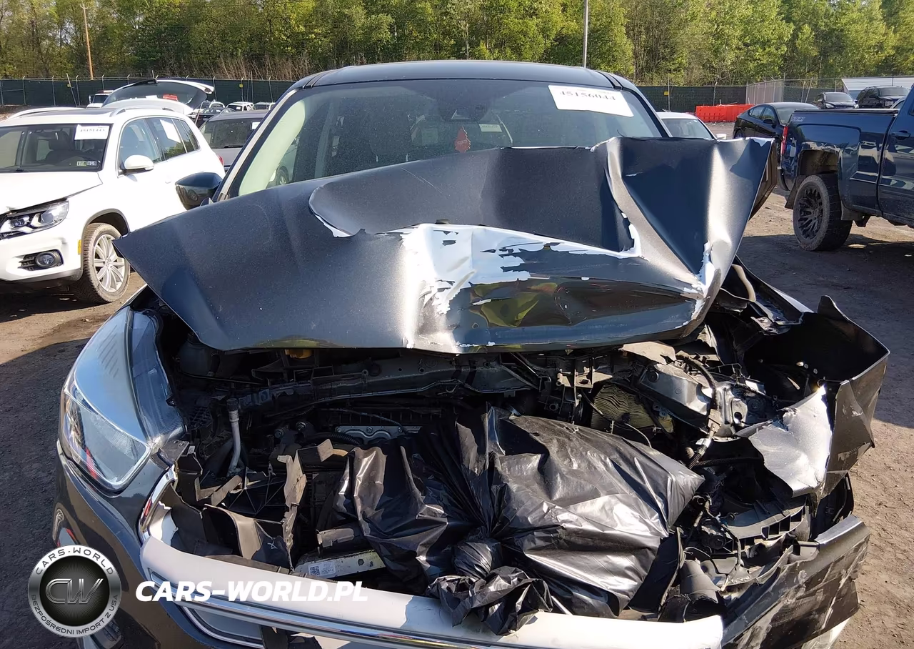 2019 Ford Escape Se VIN:1FMCU9GD7KUC09144 - 6
