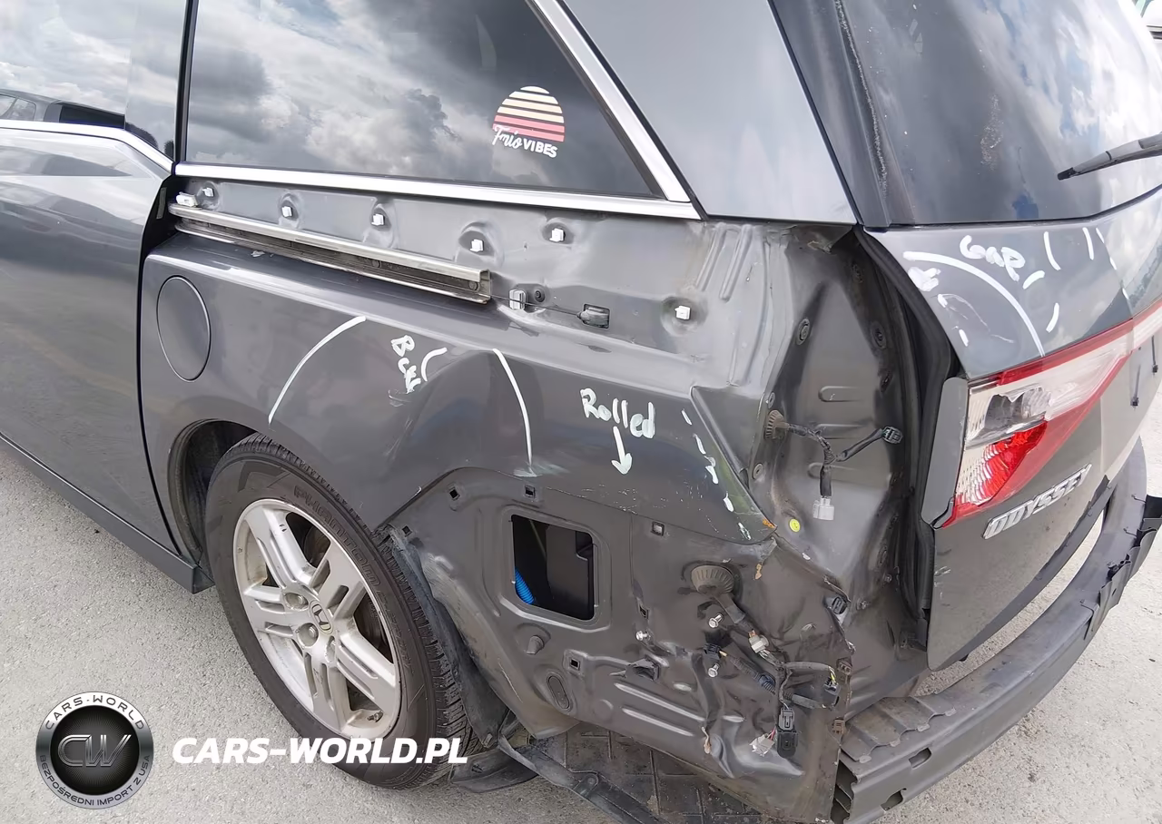 2012 Honda Odyssey Touring-Touring Elite VIN:5FNRL5H99CB044602 - 18