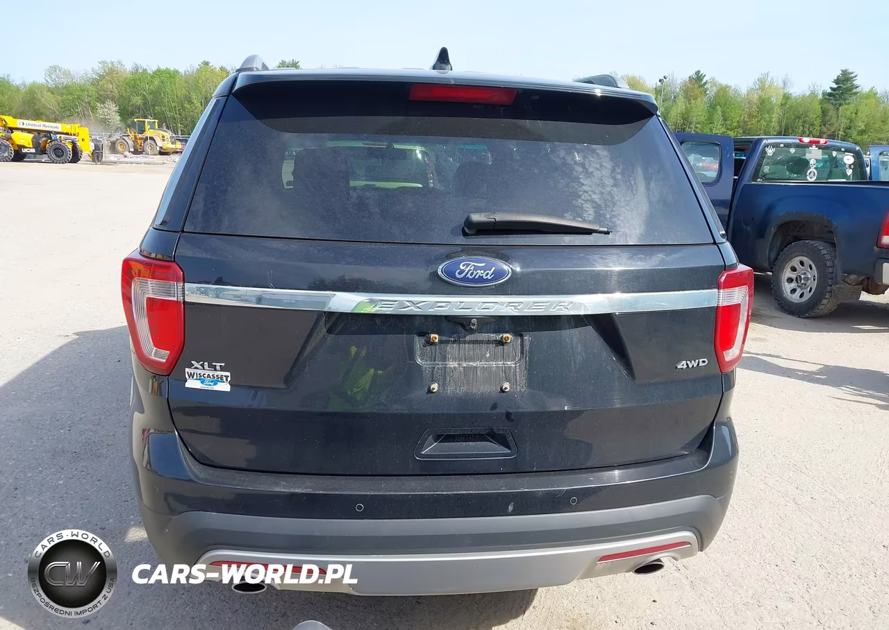 2017 Ford Explorer Xlt VIN:1FM5K8D8XHGB11913 - 16