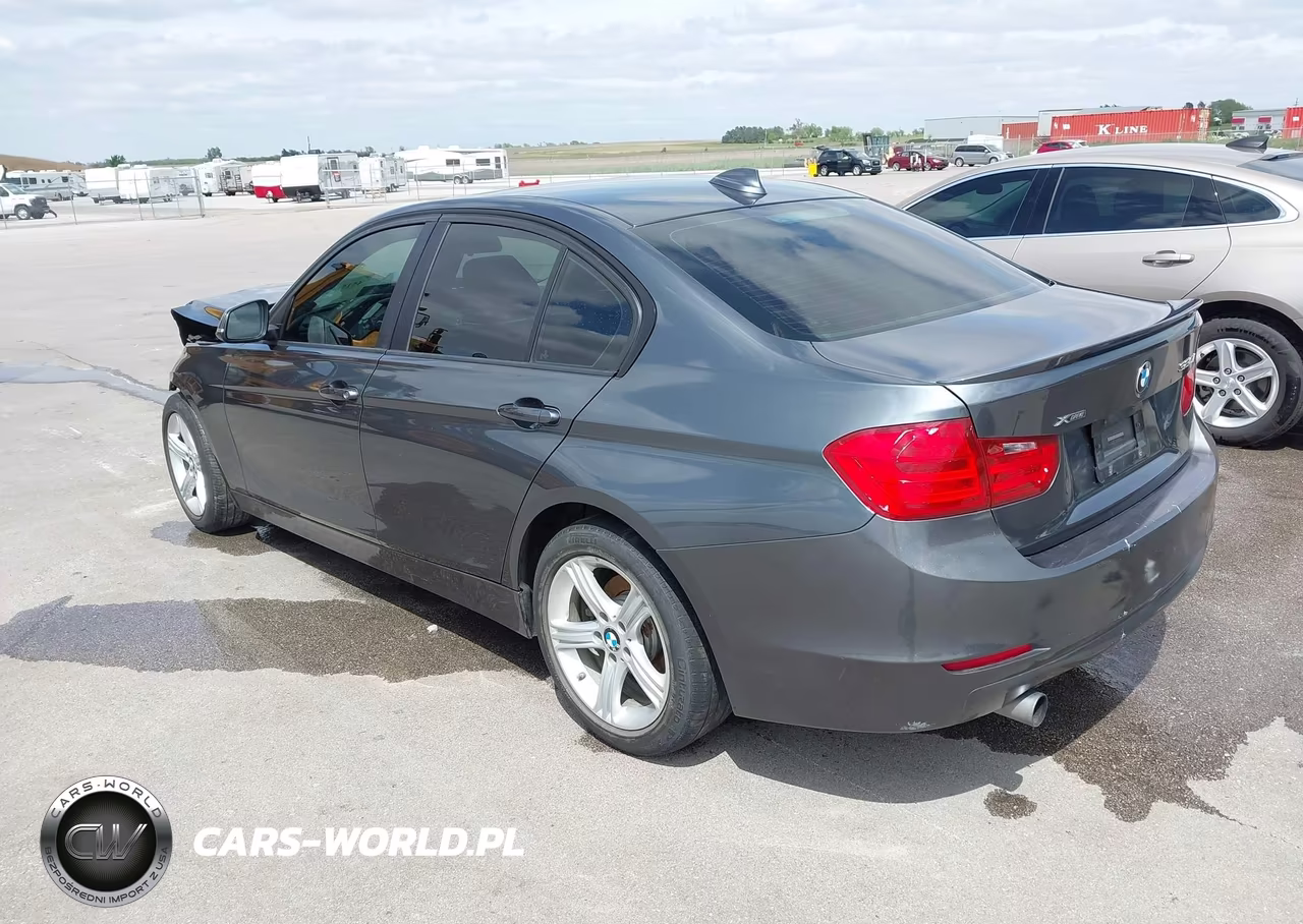 2015 BMW 320I xDrive VIN:WBA3C3G55FNS73550 - 3