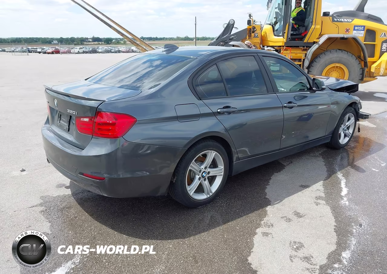 2015 BMW 320I xDrive VIN:WBA3C3G55FNS73550 - 4