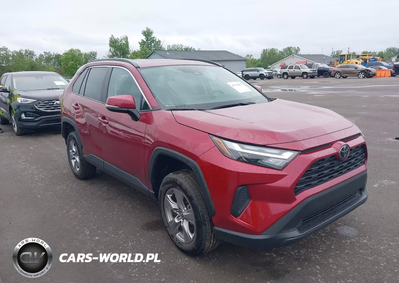 2025 Toyota Rav4 Xle – zdjęcie 1 z 16